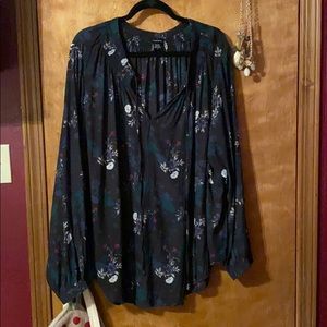 Torrid floral blouse